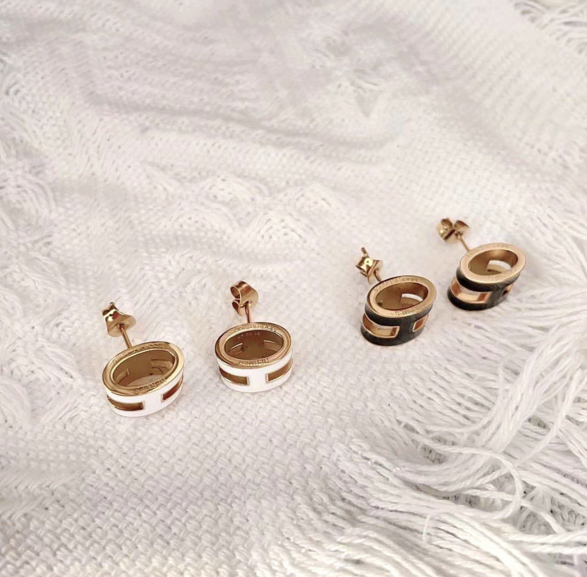 H經典白黑金滴釉 鈦鋼翻玩耳釘