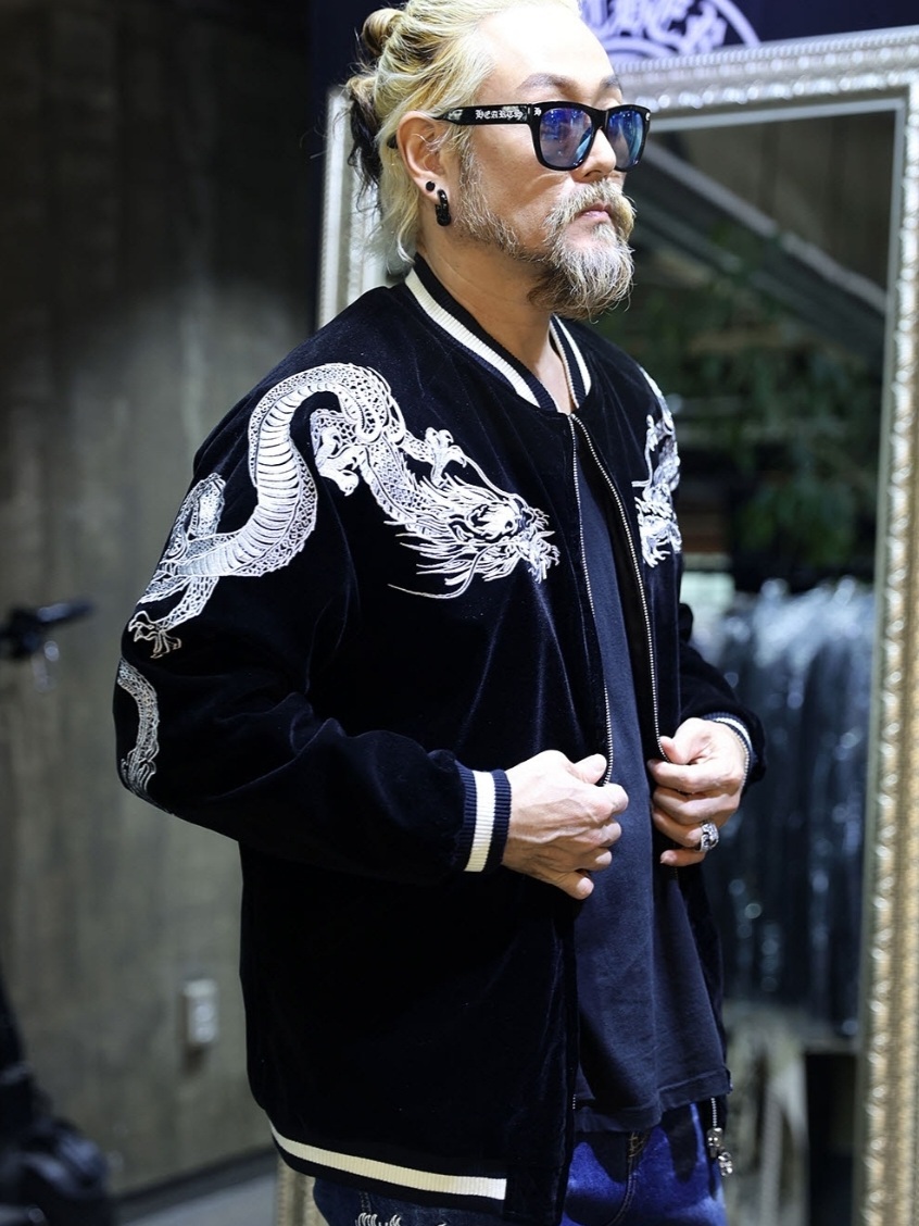 鯉魚波浪刺繡雙面穿夾克外套