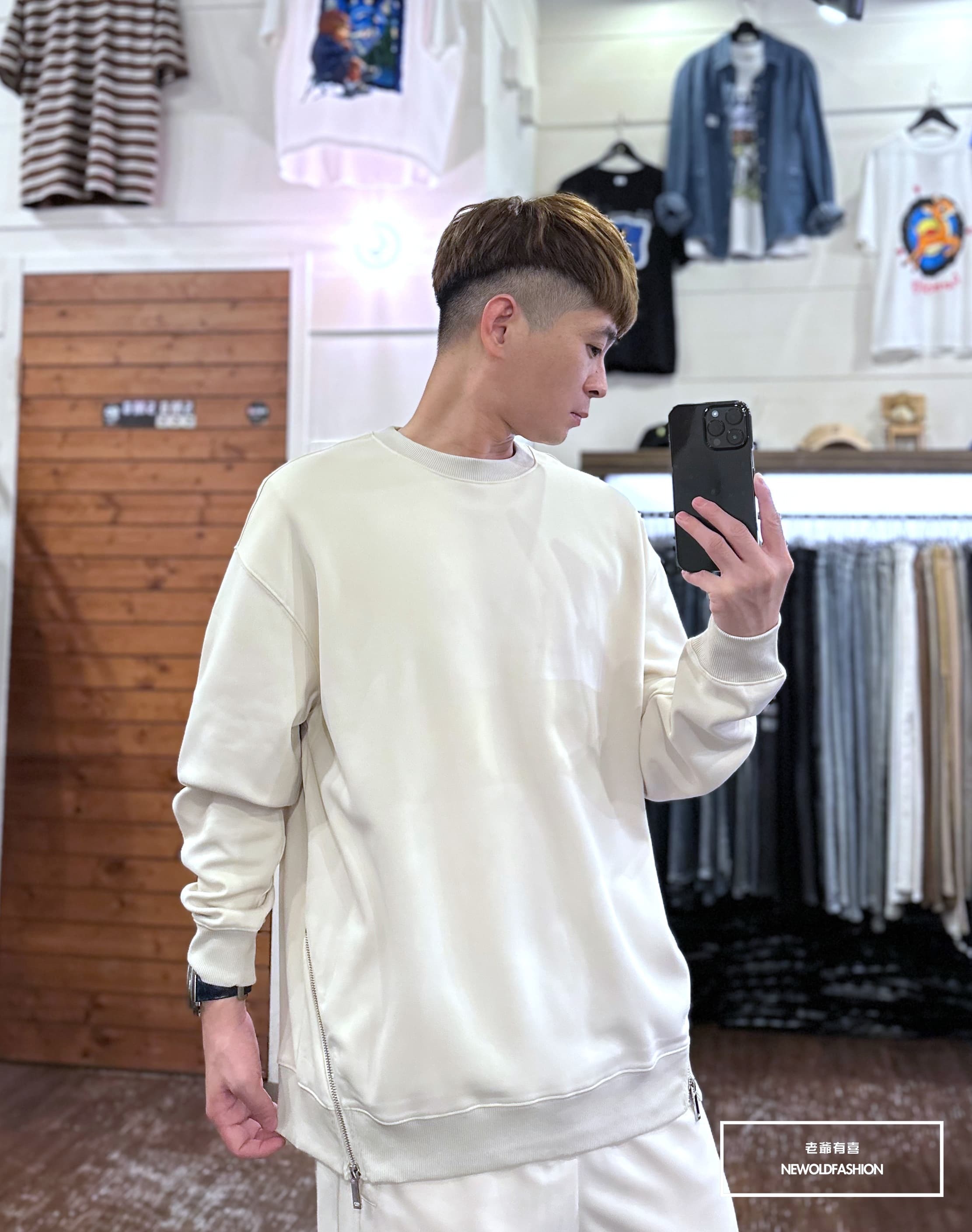 『新品上市』重磅雙斜拉鍊大學T-米(NOF2310C65011)