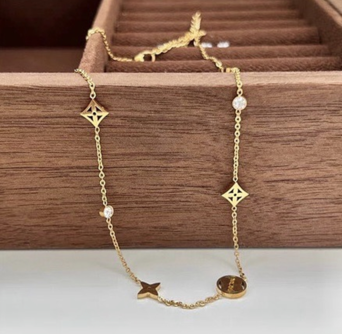 小lv 四葉草多花全金翻玩一體項鍊