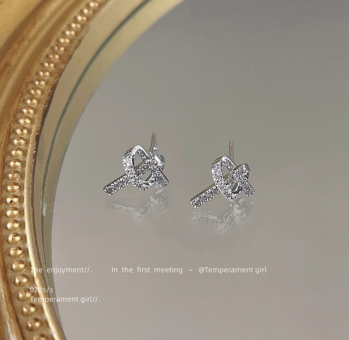 銀鑽交叉心耳釘