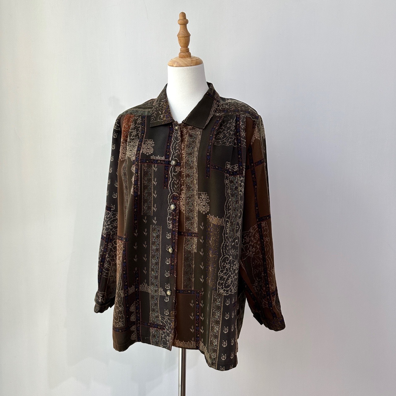 日本製漸變啡色華麗彩膠帶圖案上衣