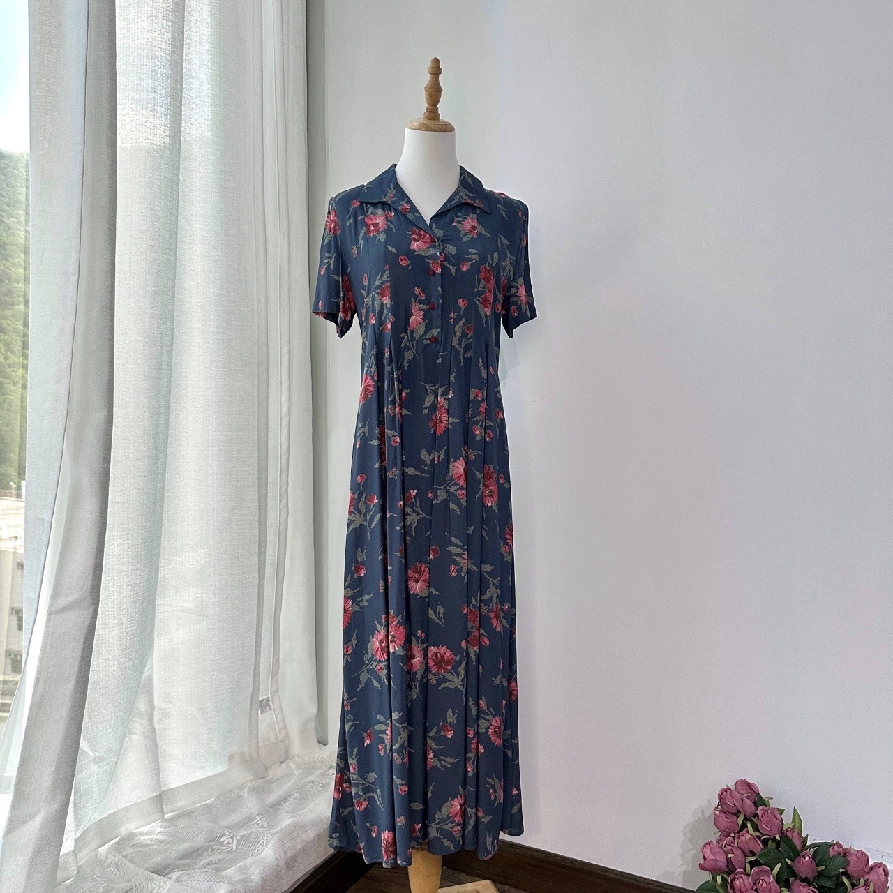 Laura Ashley 紺青色大花打褶連身裙