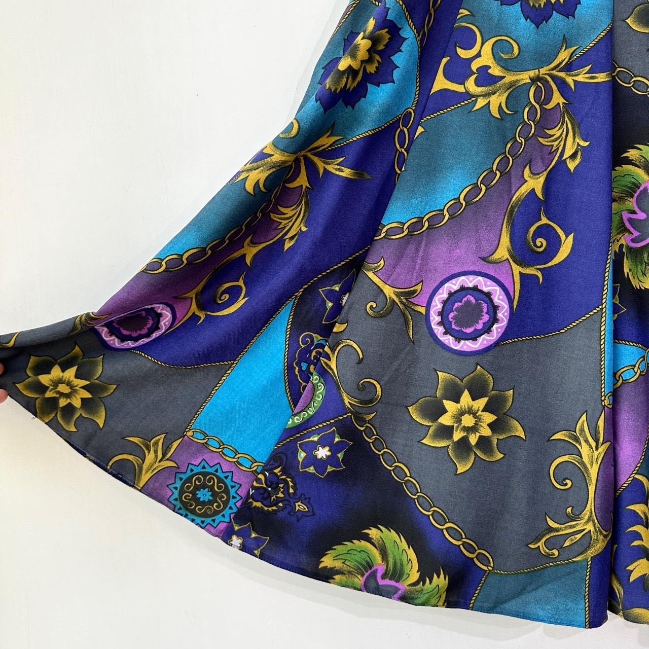 神秘感魔法紫色大花半身裙