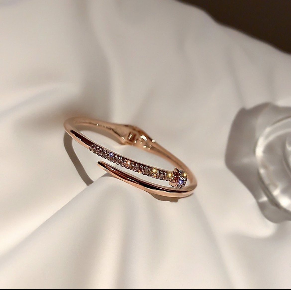 ct釘子玫瑰金/銀鑽 翻玩開口手鐲