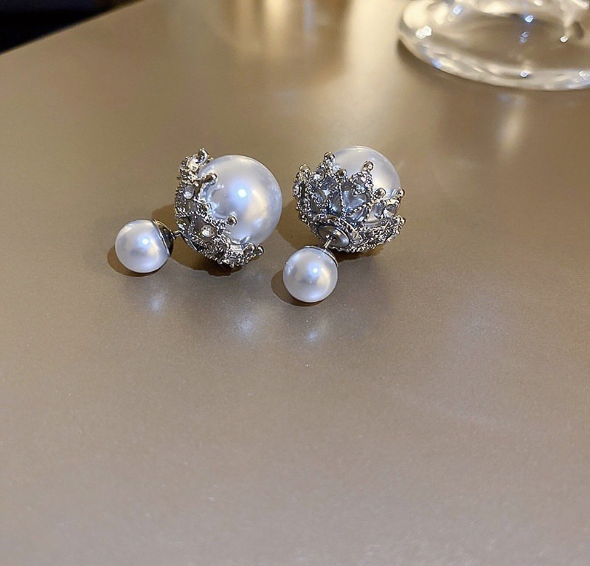 夢幻珍珠系 銀鑽蕾絲裙後扣珍珠釘