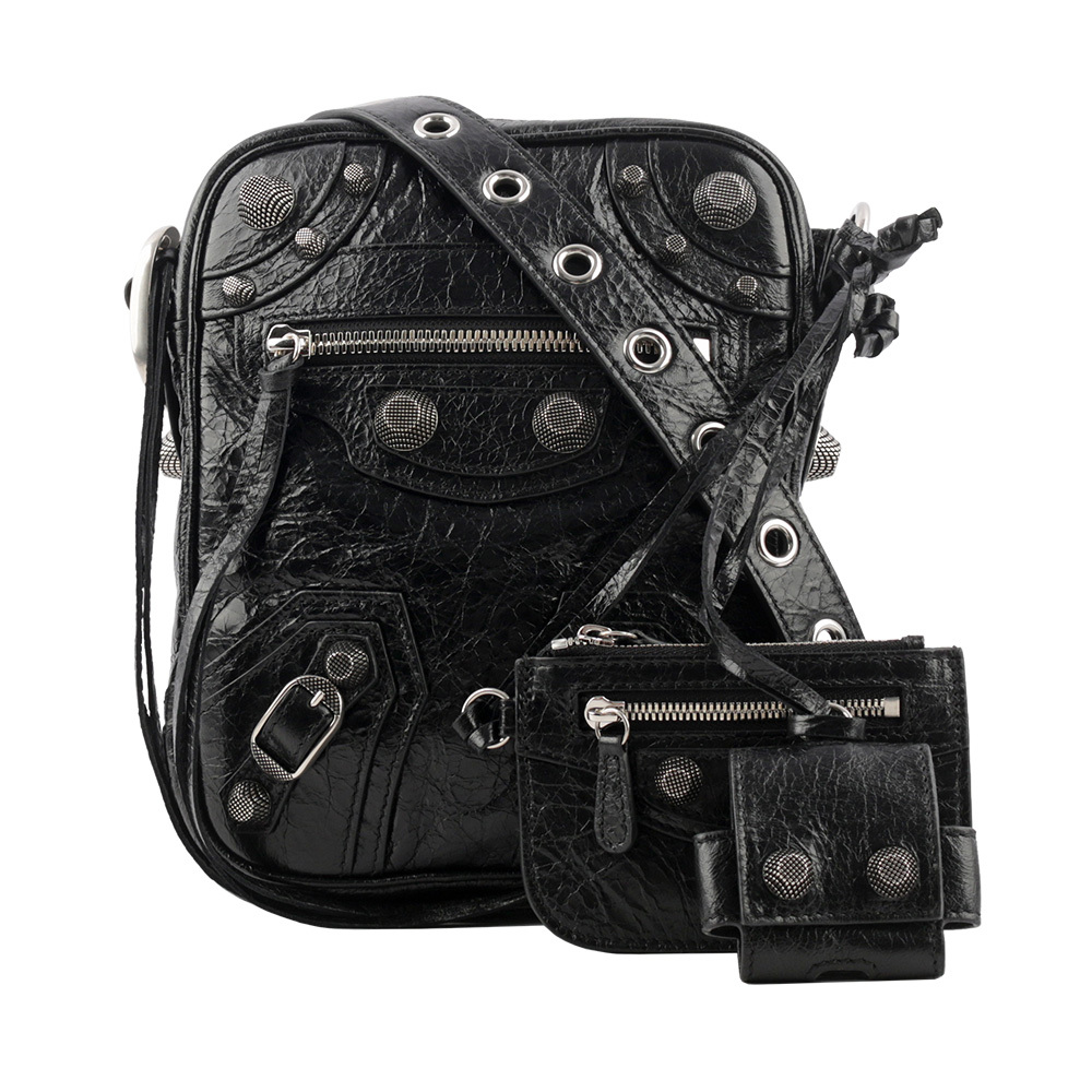 【BALENCIAGA】Le Cagole 銀釦小羊皮拉鍊方形斜背包(黑色) 719065 210KR 1000