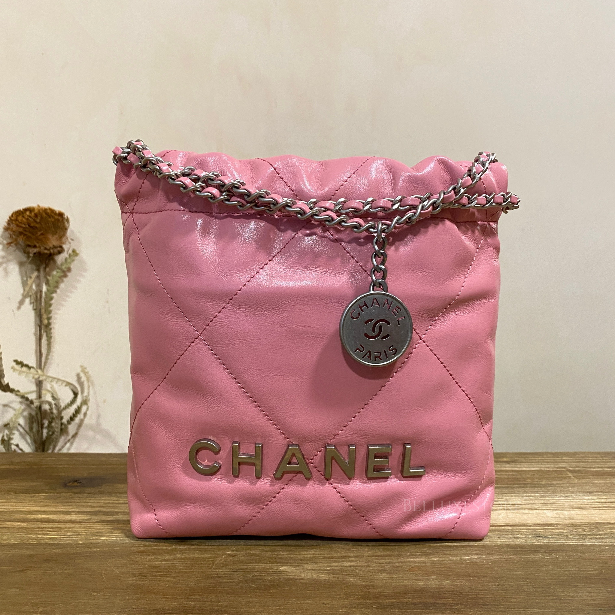 Chanel 22 small handbag, Calfskin & silver-tone metal, pink — Fashion