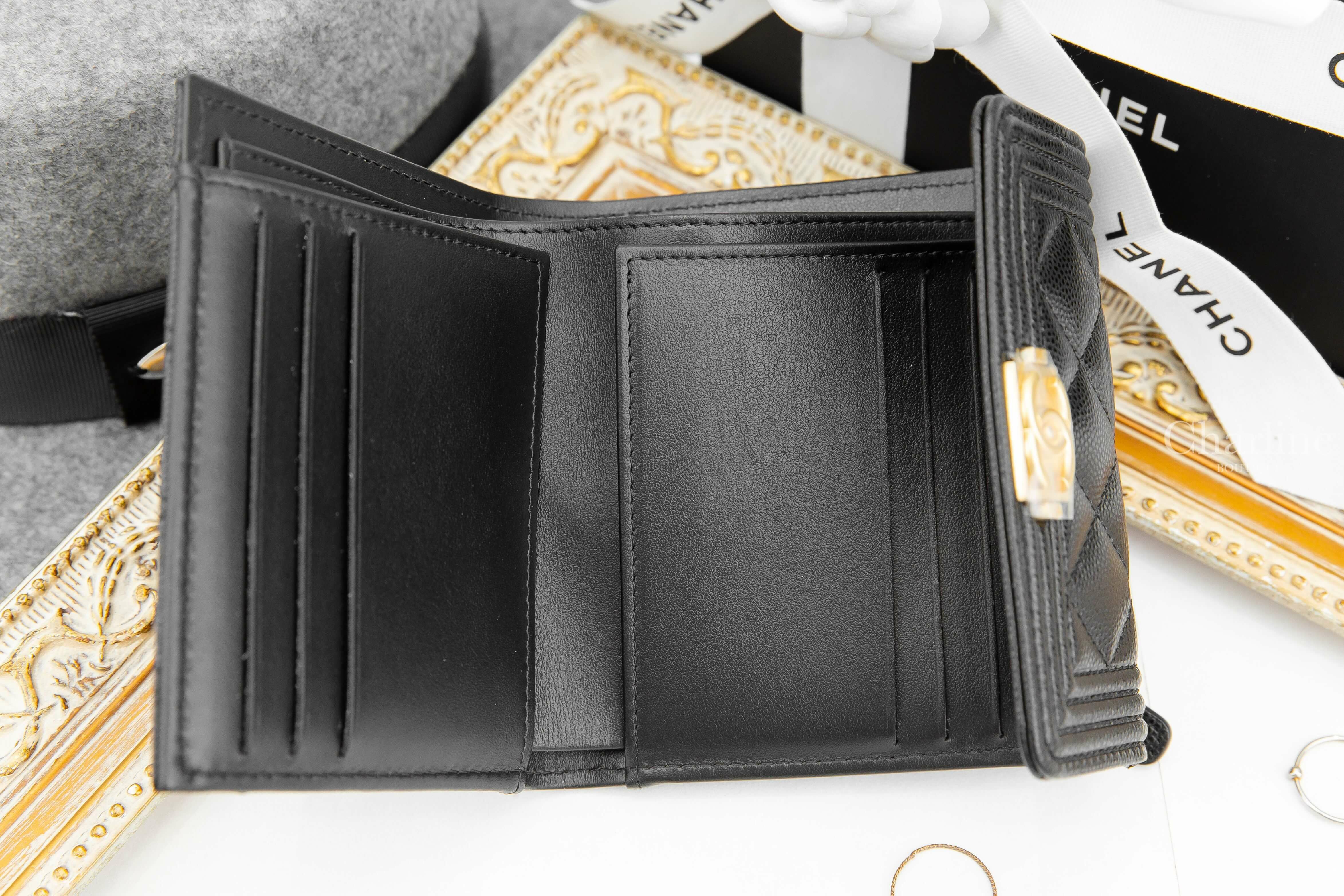 Chanel Boy Wallet 黑色金CC荔枝菱格紋三折短夾-Charline Boutique 精品代購