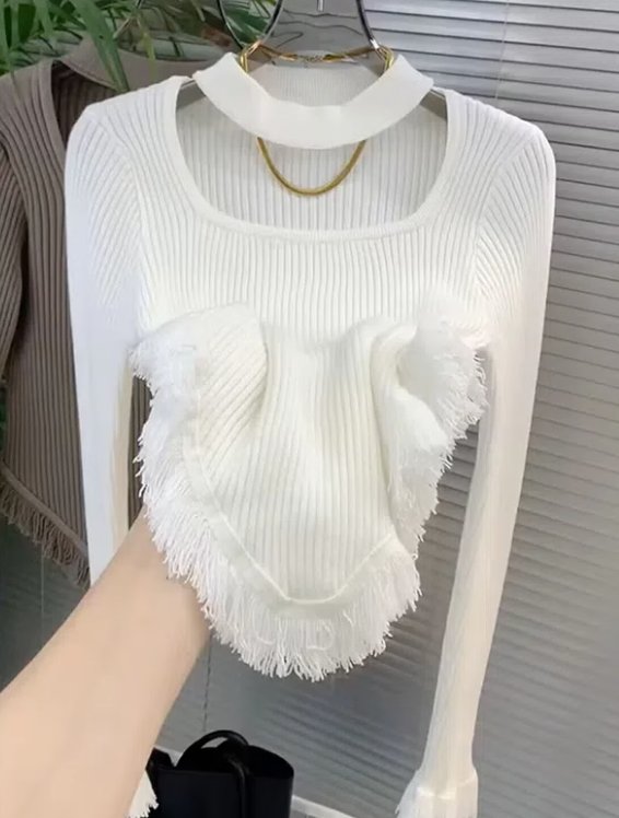 Halterneck fringed long-sleeved sweater