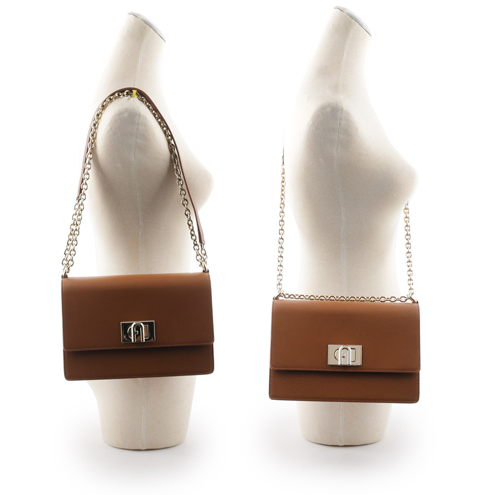 【FURLA】1927 拱門轉釦小款翻蓋鏈帶二用包(白蘭地酒色) BAFIACO ARE000 03B00