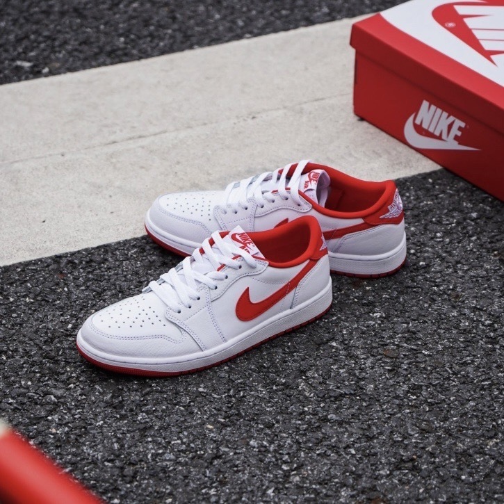 【Focus Store】現貨秒發 Nike Air Jordan 1 Low OG "University Red" 白紅 CZ0790-161