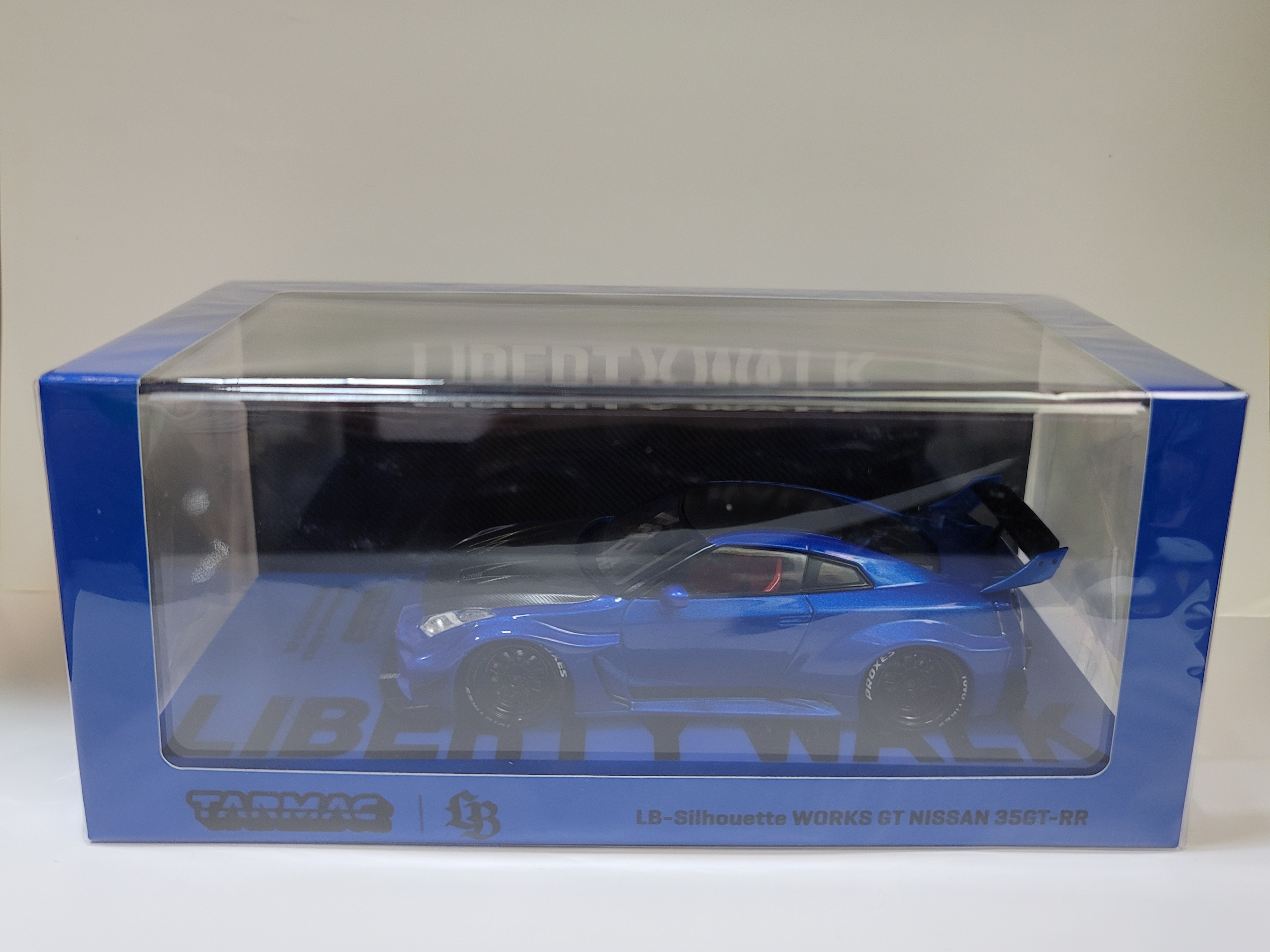 Tarmac 1/43 LB-Silhouette WORKS GT NISSAN 35GT RR - Can