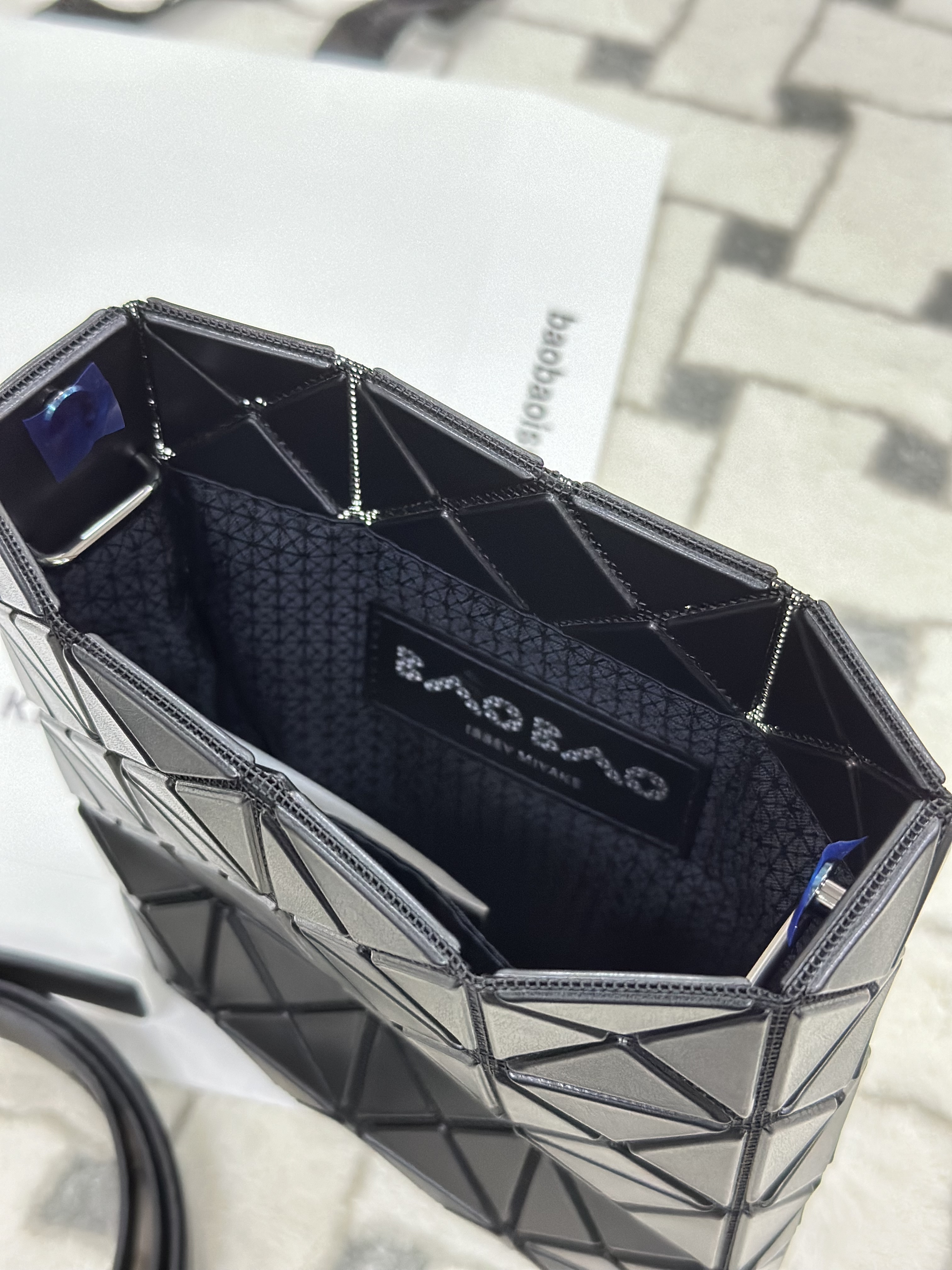 Issey Miyake Baobao PRISM MATTE