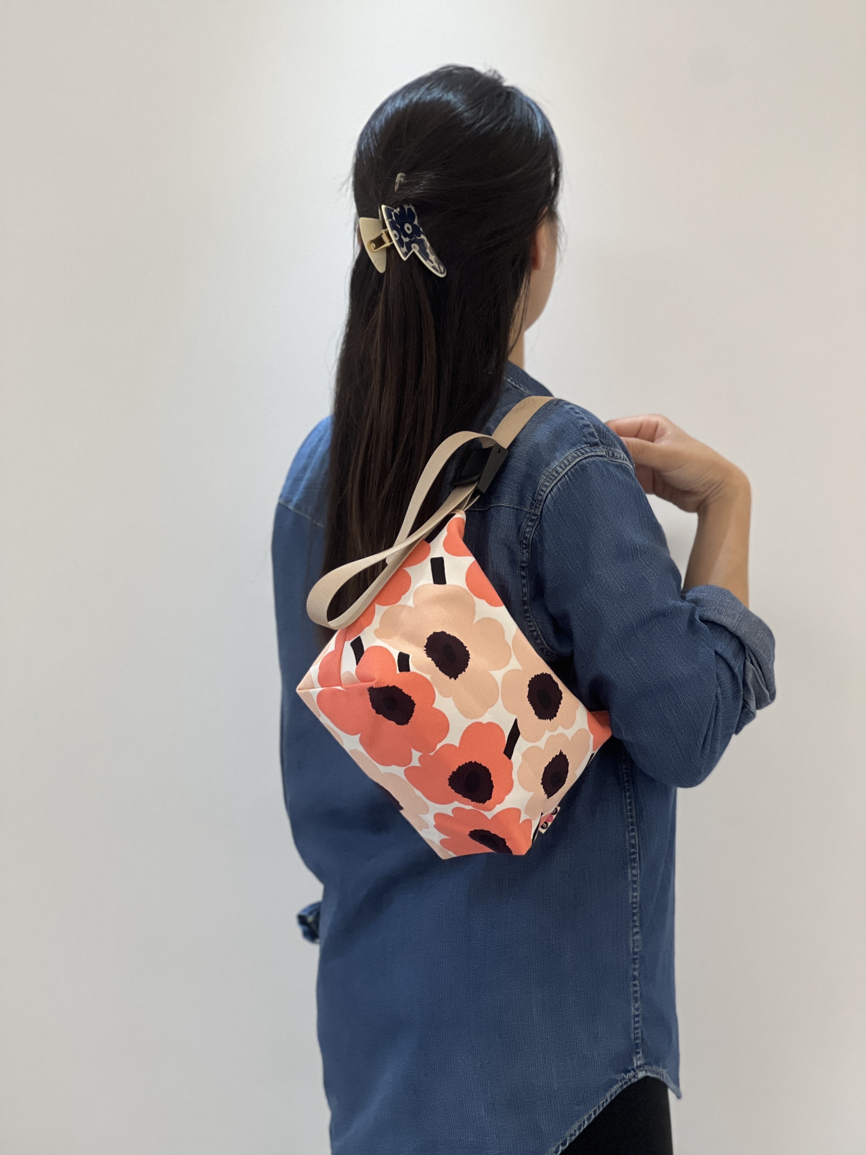 Em’s essential shoulder bag | small size | marimekko canvas fabric | orange x pink  x burgundy 細花