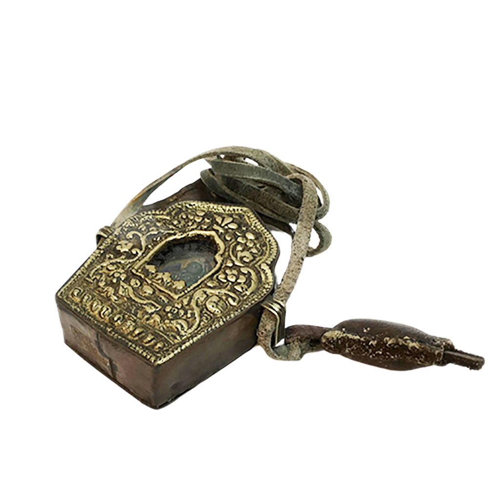 綠度母嘎屋{附皮繩}6公分【十方】127566