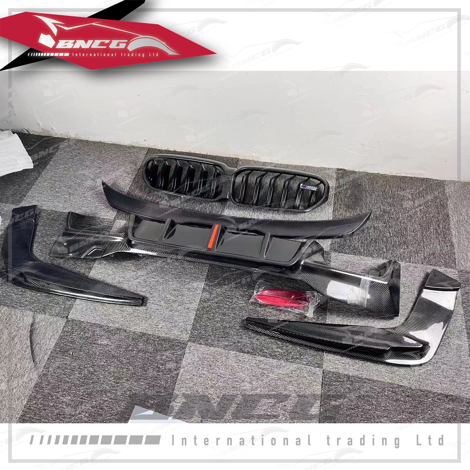 寶馬 BMW 5系列 G30 17-19年式 改裝 卡夢 碳纖維 外觀件 空力套件 3D款 帶燈 後下巴 後導流