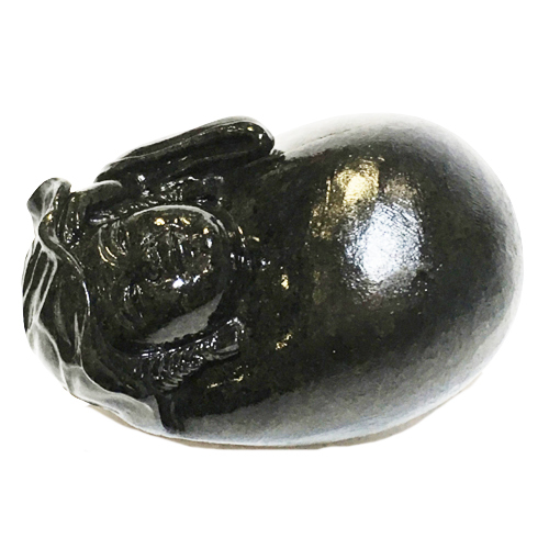 荷葉女 巧雕黑石6.8*5.6*4.1公分【十方】144032