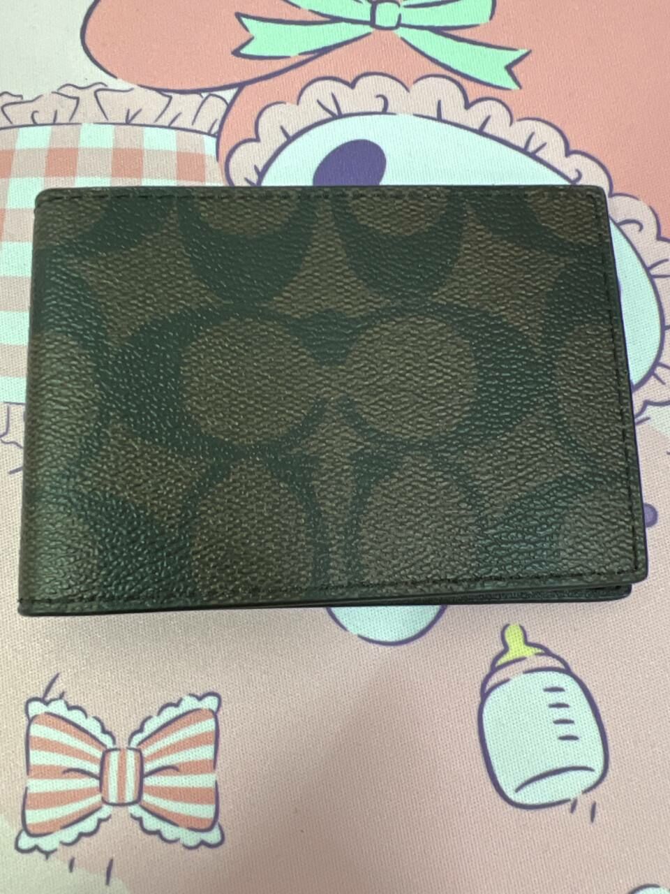 [S] COACH CM166 COMPACT BILLFOLD SIGNATURE QB/MAHOGANY/BLACK, 196395080946 (SCO583)