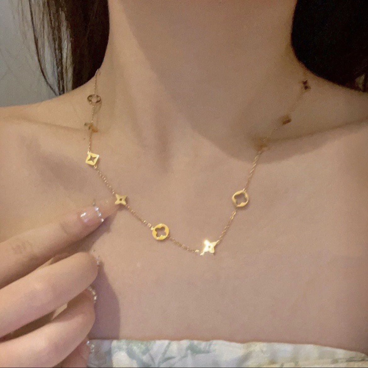 小lv金低奢全老花鏤空翻玩項鍊