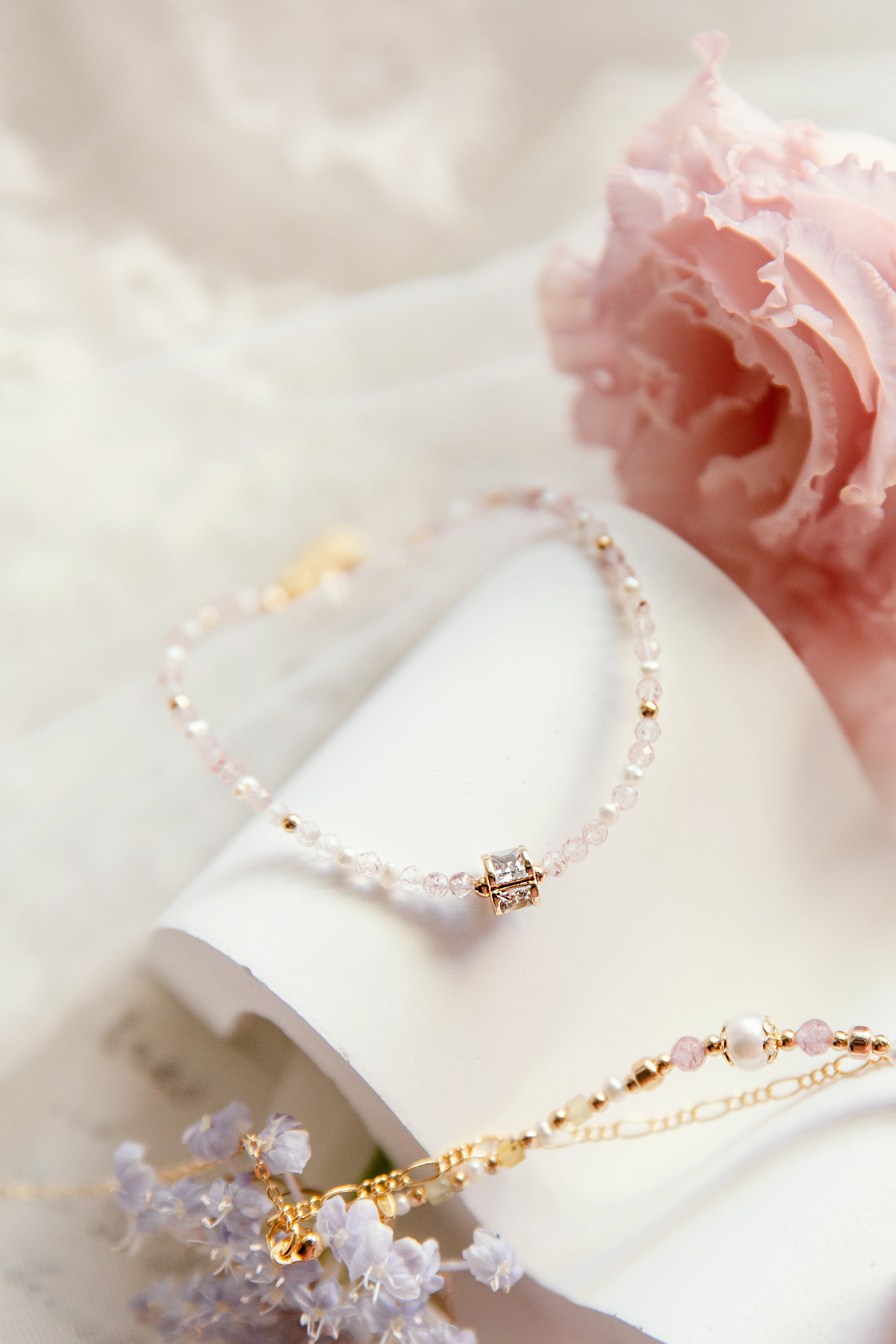｜桃花｜繡球花崇拜 – 草莓晶 – 手鍊
