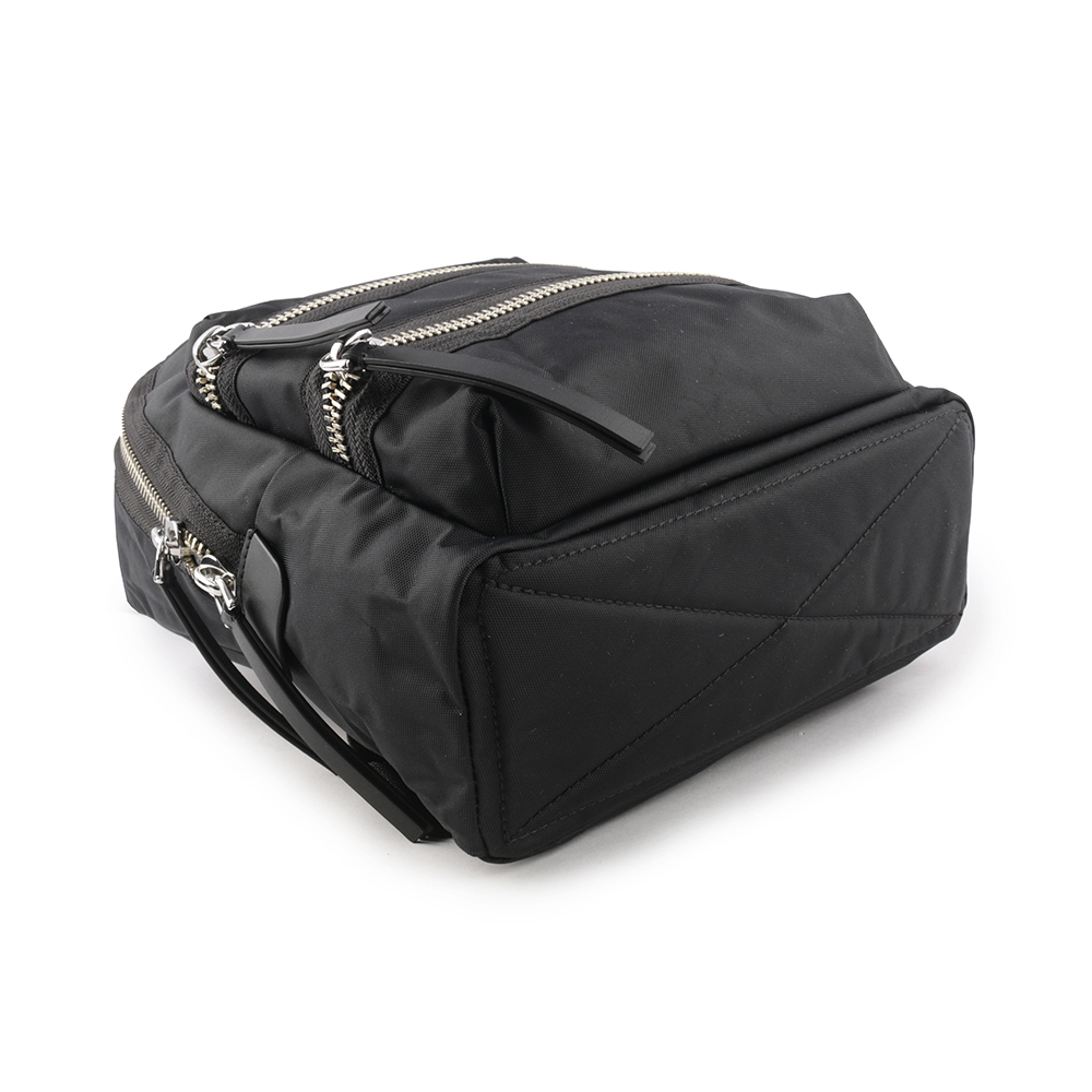 【MARC JACOBS】The Biker 尼龍帆布三層拉鍊中款後背包(黑色) 2F3HBP029H02 001