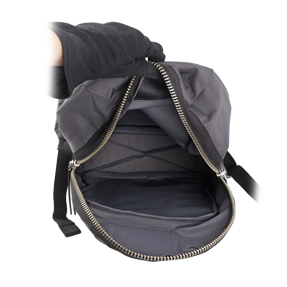 【MARC JACOBS】The Biker 尼龍帆布三層拉鍊中款後背包(影灰色) 2F3HBP029H02 061