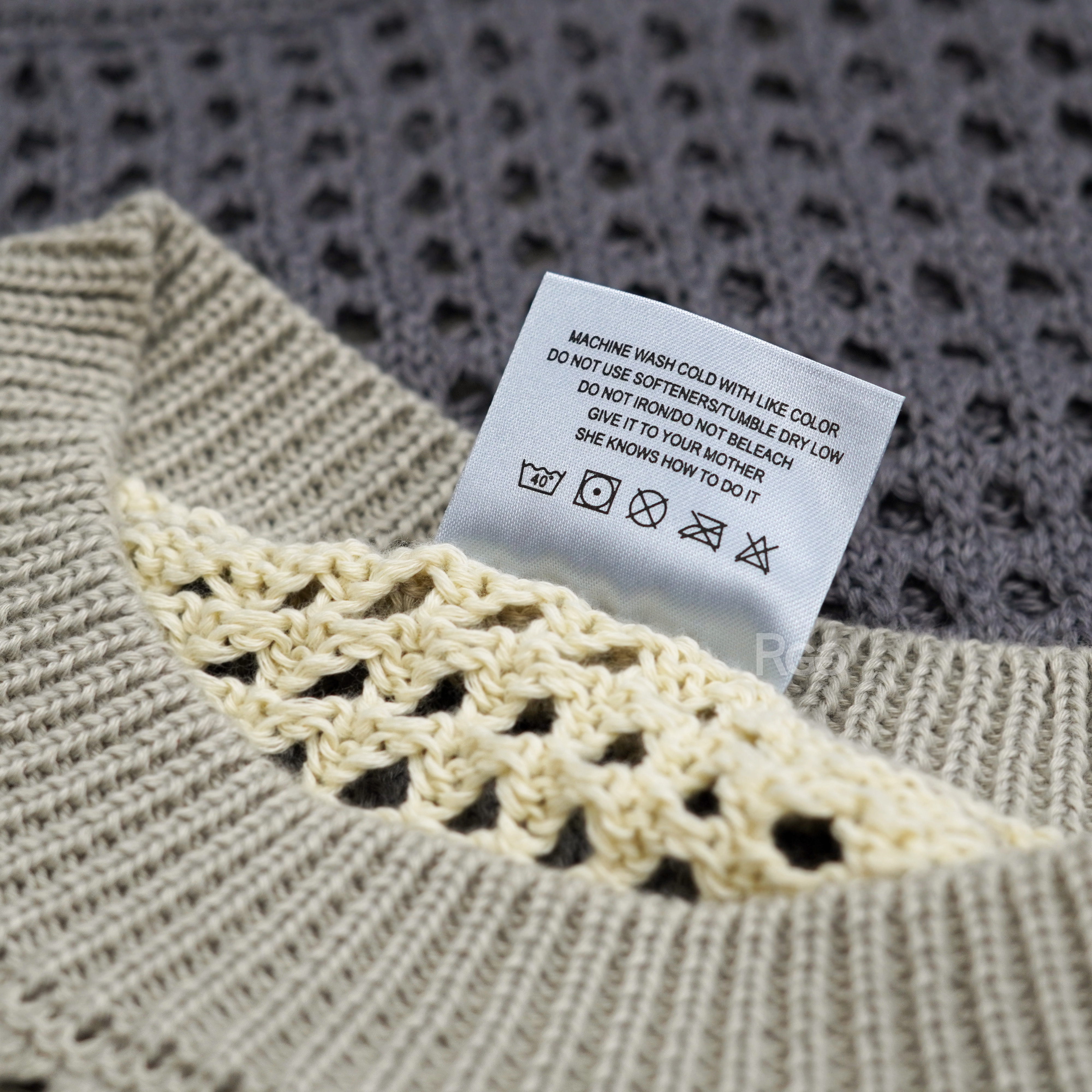 韓國洞洞針織毛衣洗標細節照