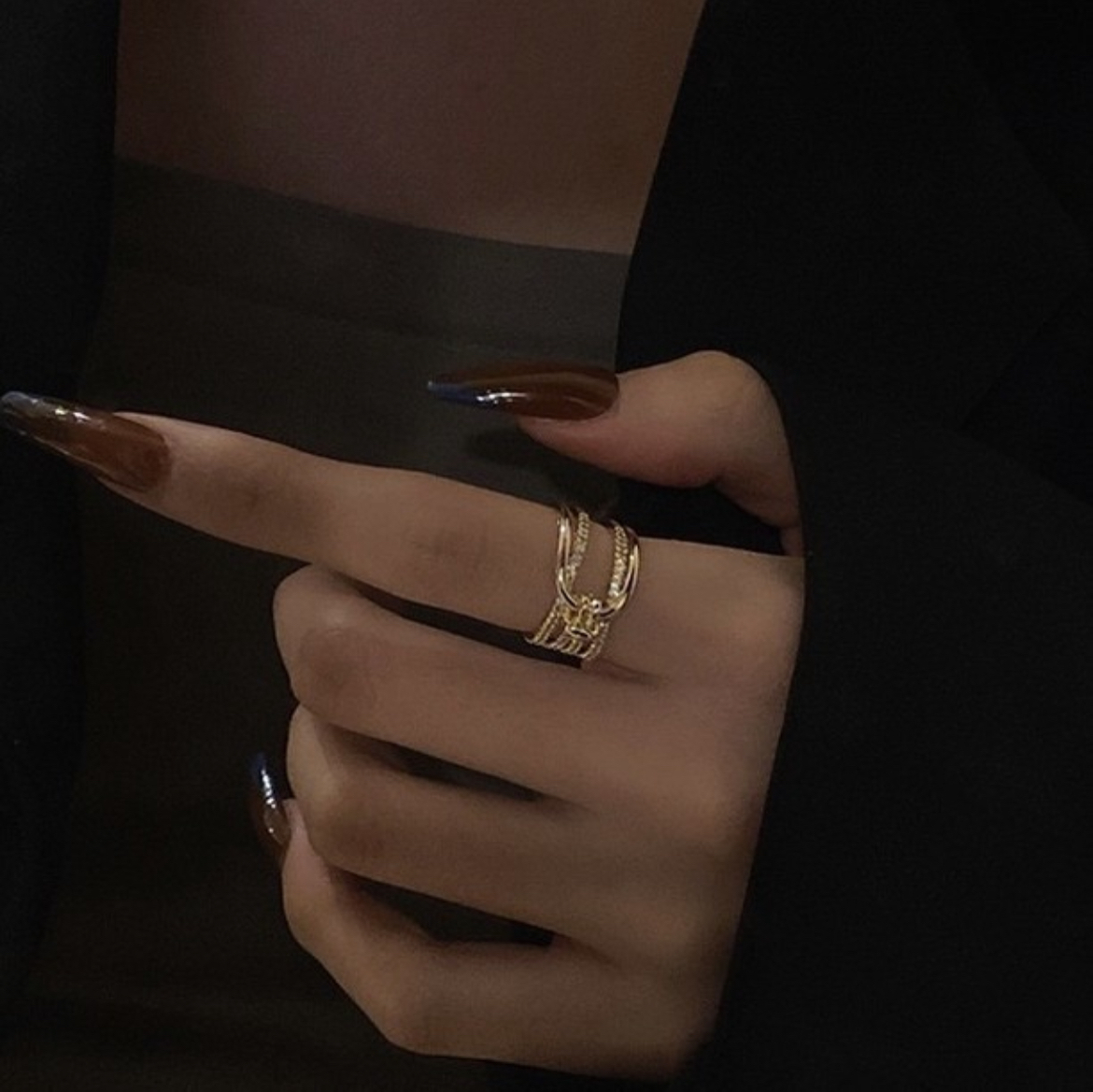 低奢金鑽扭結 寬開口戒/現貨1