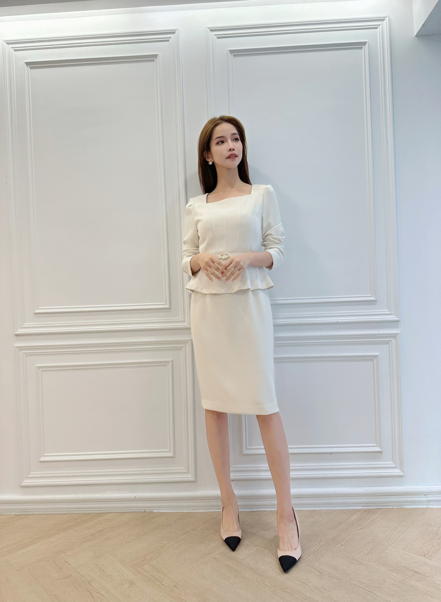 方領荷葉腰帶長袖洋