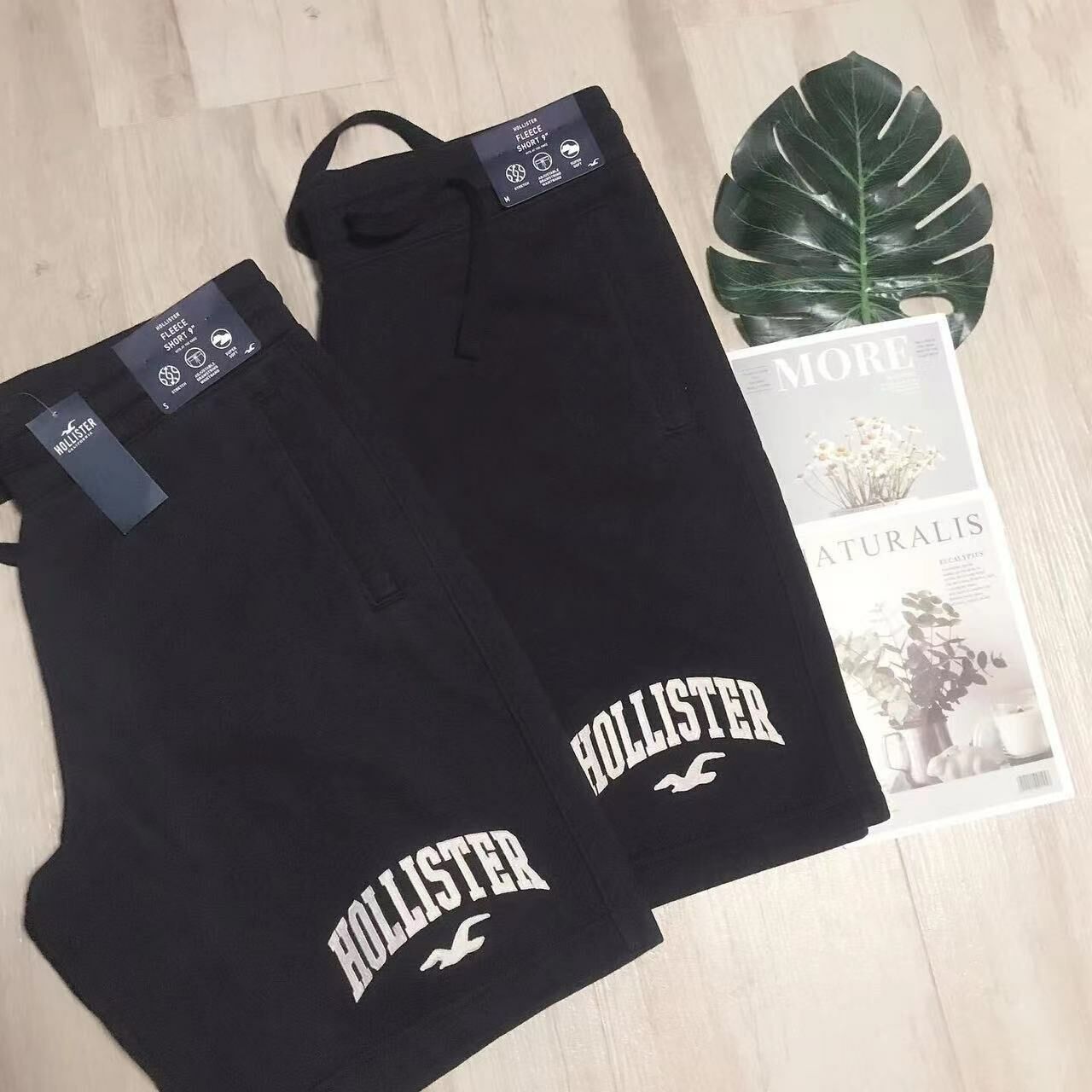 HOLLISTER LOGO SWEAT SHORTS