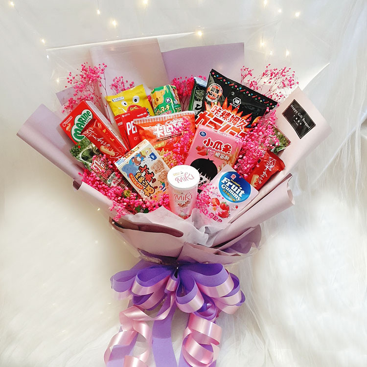 超大零食花束,滿天星零食花束桃園零食花束,桃園花店,桃園幸福婚禮小物