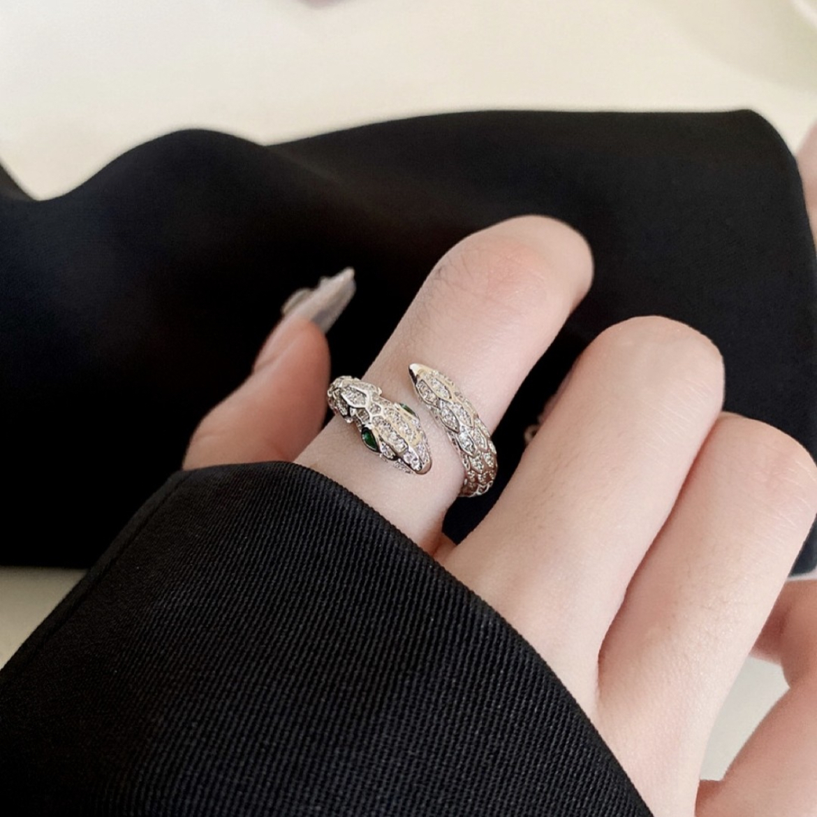 Bg銀鑽蛇綠寶石眼 纏指重磅開口戒