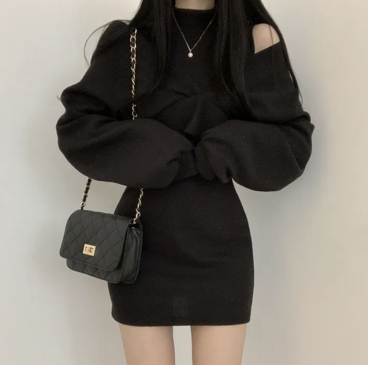 Hwasa One Piece Set