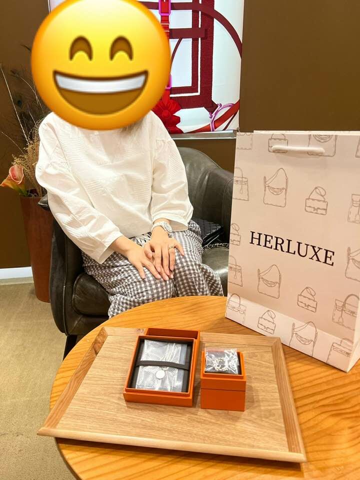爽快靚靚來pick up限時活動落單的頸鏈🥳 還買多個戒指💍 靚靚讚HERLIXE 價錢優惠💸 服務態度非常友善🫶🏻 多謝你嘅支持🫶