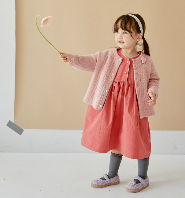 Dot to Dot 山羊絨麻花玩偶開衫