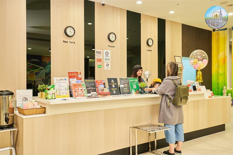 謙匯·普樂室行旅-櫃台