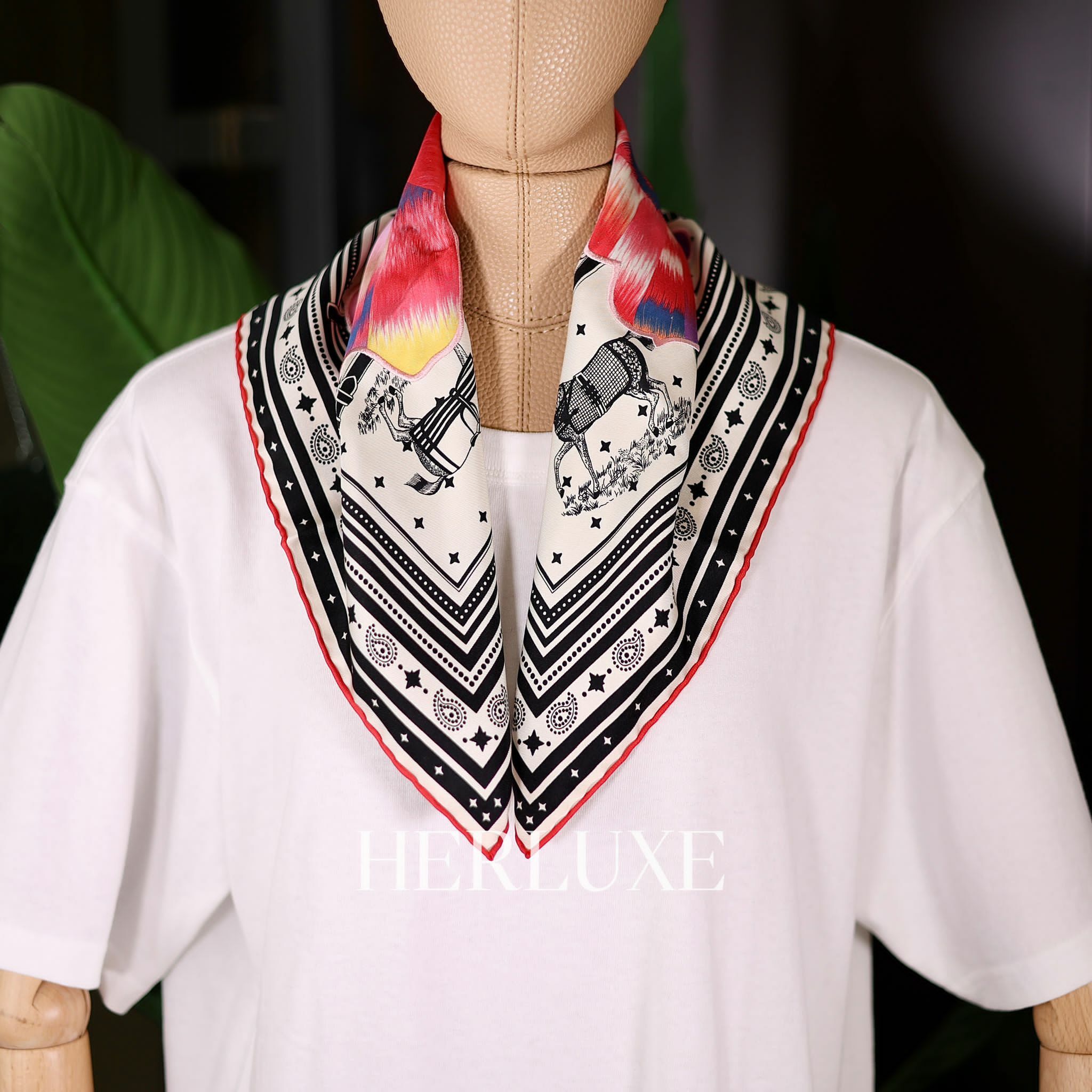 Scarf 100% soie 55 x 55cm