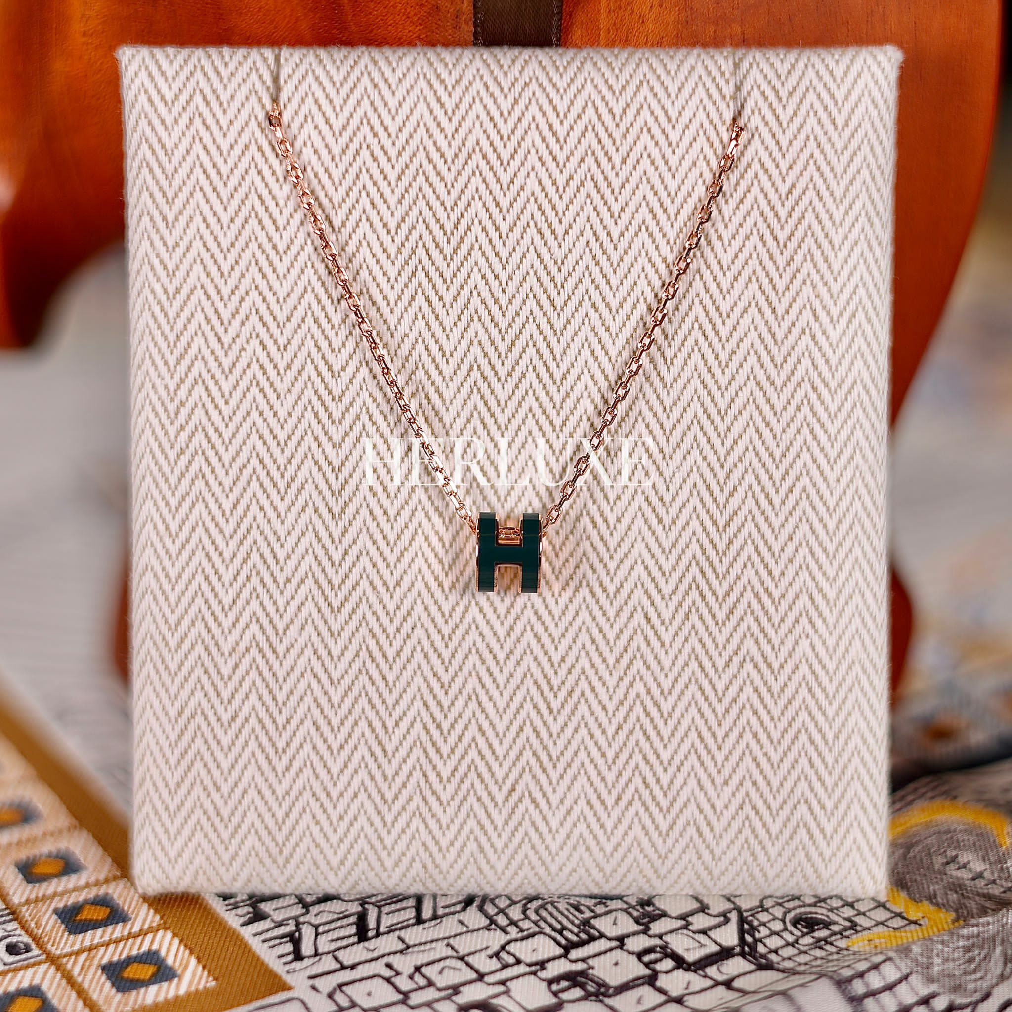 Mini Pop H necklace 6O vert cypres CD