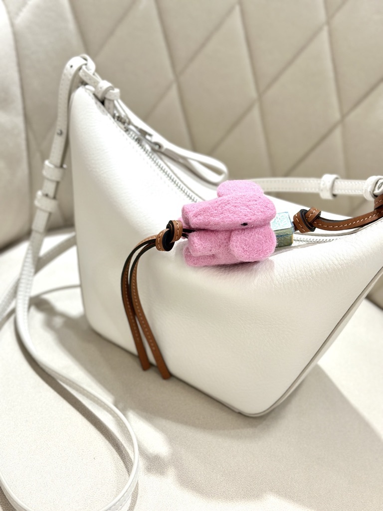 LOEWE Hammock Mini Hobo