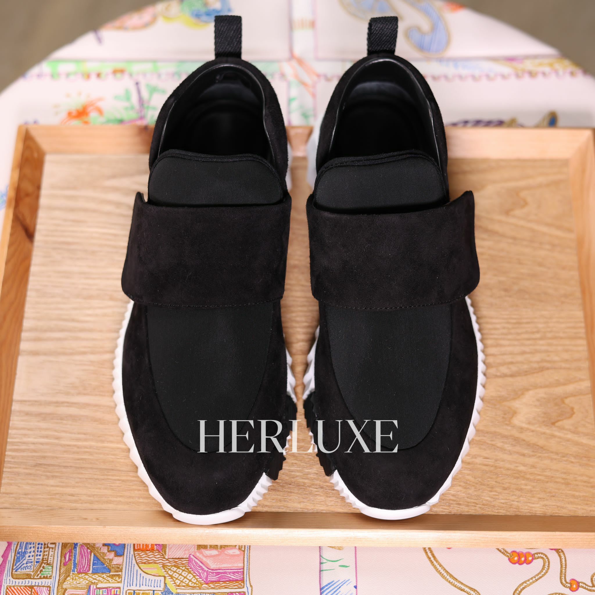 Velours Sneaker Noir size 37