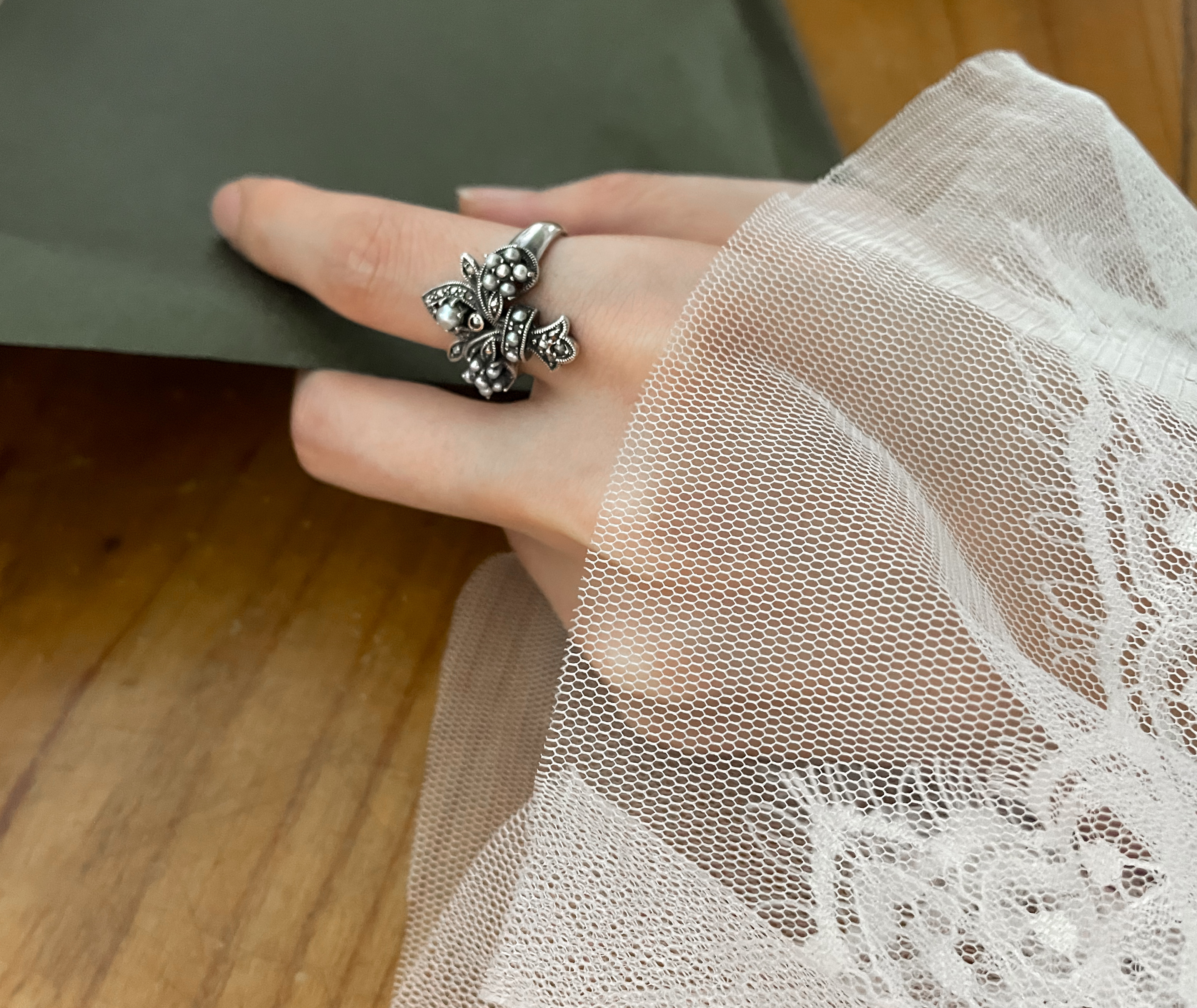 花草綻放珍珠戒指OP1801