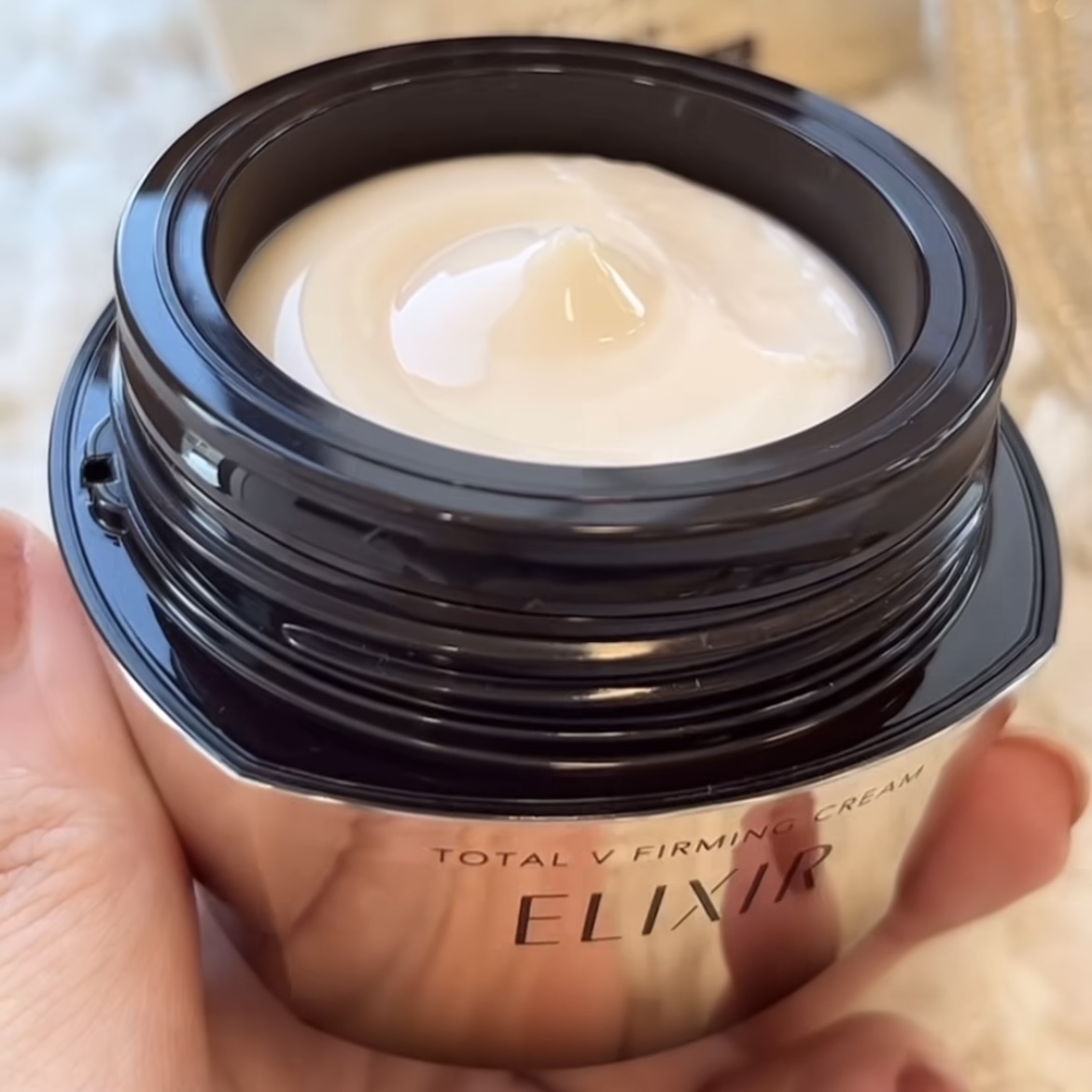 かんみです。　ELIXIR TOTAL V FIRMING CREAM Shiseido Elixir Total V Wrinkle Firming Cream 50g – Japanese