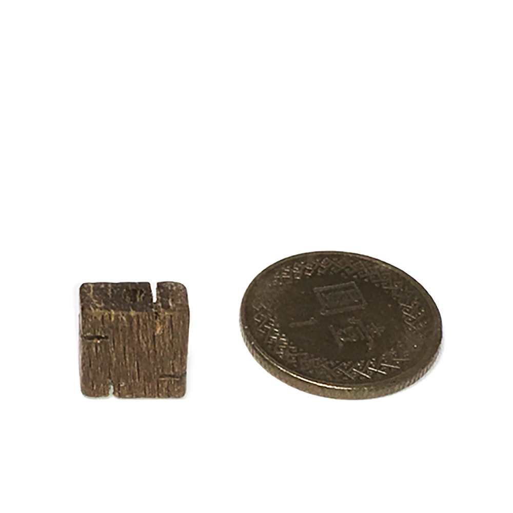 卍 雞翅木珠1.0*0.4公分【十方】141656