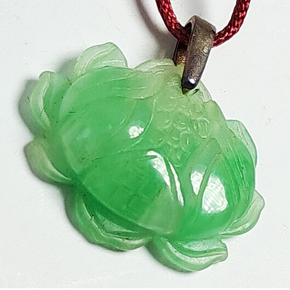 蓮花白底青玉佩【十方】128086