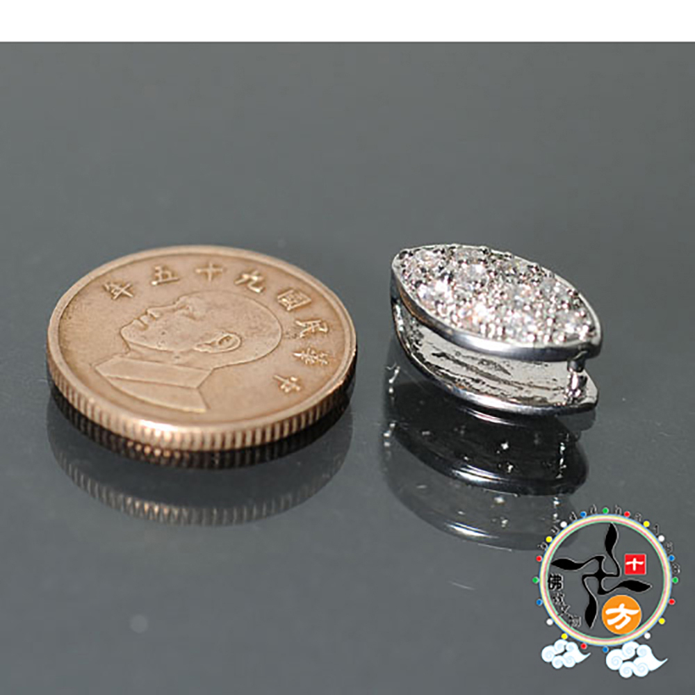 楓葉{鑲鑽}墜飾扣頭寬約 1.6 公分【十方】128994