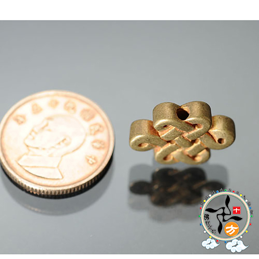 吉祥結{銅}配件1.7*1.5*0.3公分【十方】129037