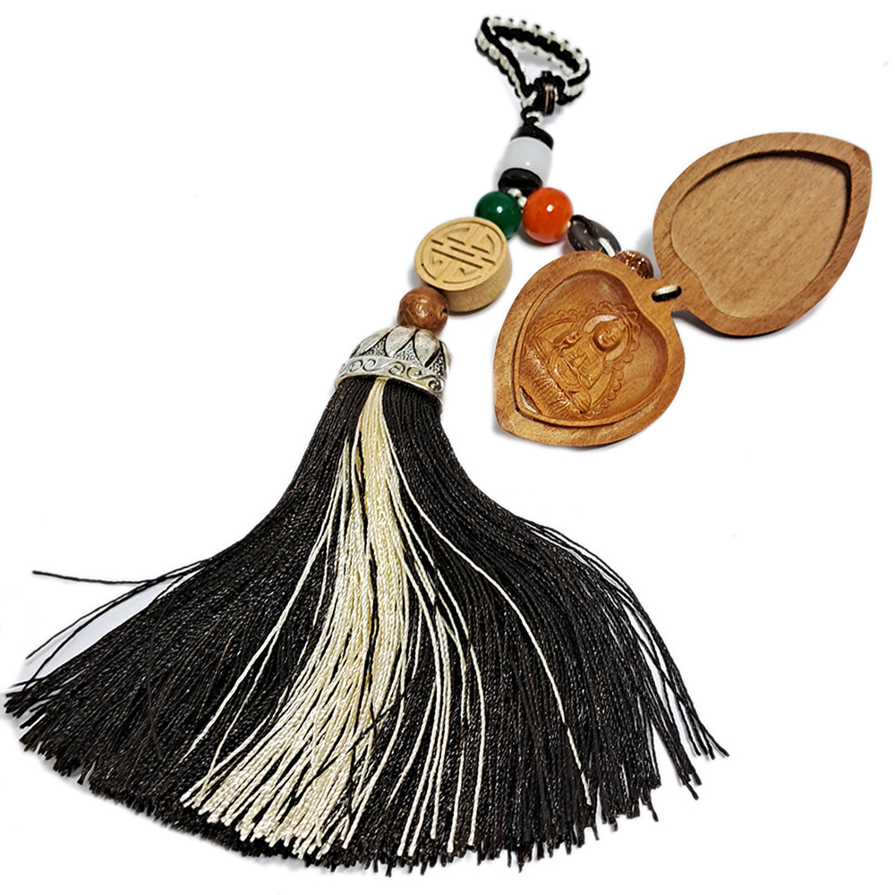 觀音菩薩{檀香木} 掛飾【十方】152203