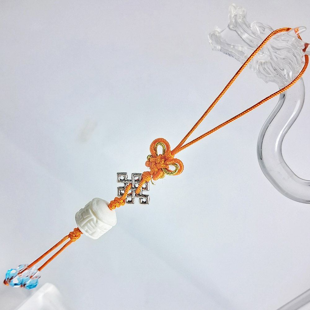 吉祥結{藏銀}六字真言{硨磲}掛飾【十方】152516