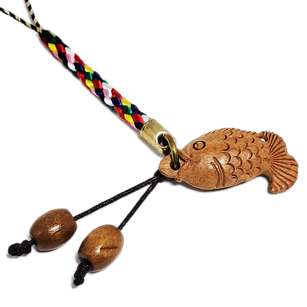 年年有餘{木雕魚}五色線吊飾【十方】124824